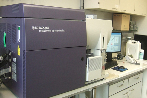 流式细胞分选仪