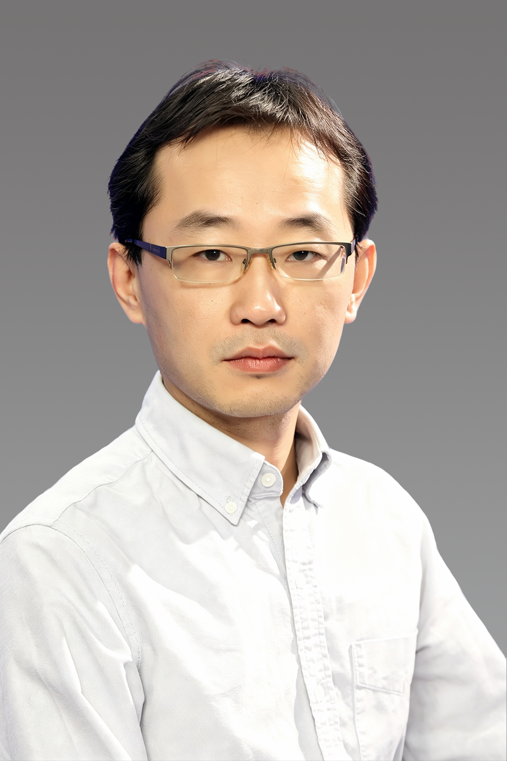 秦骏